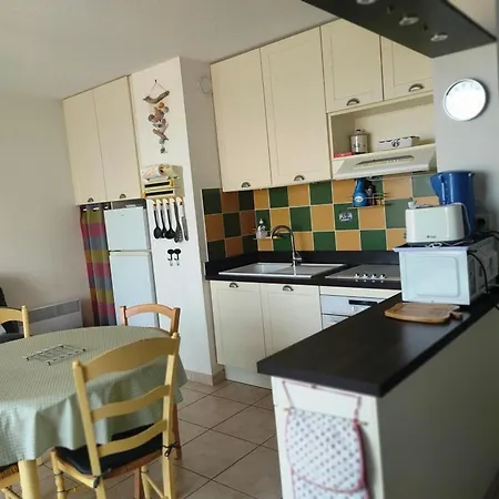 Apartment T2 Alcove A Gruissan, Plage, Piscine & Parking - Fr-1-796-41